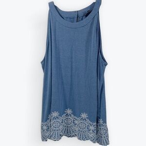 Adrianna Papell Blue Sleeveless Top with White Lace Scallop Embroidery XL